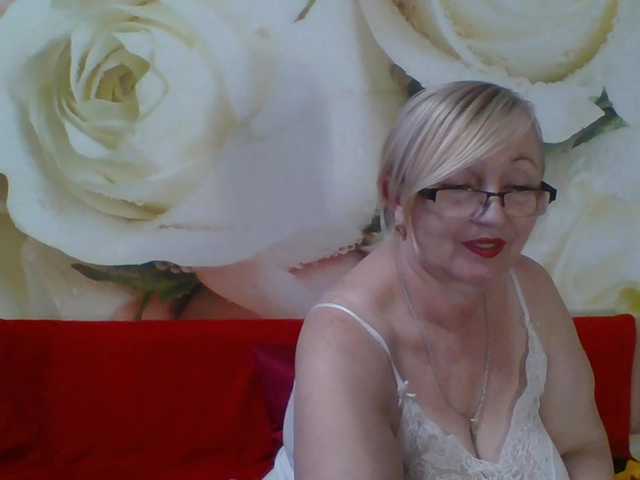 yakameliya live webcam show