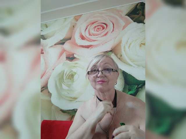 Beatris-K live webcam show