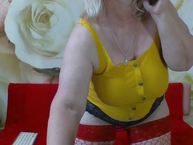 yakameliya live webcam show