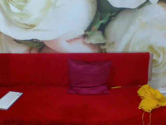 private chat room Yakameliya