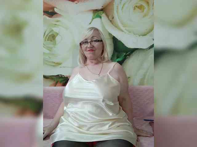 yakameliya Sex Cam Show
