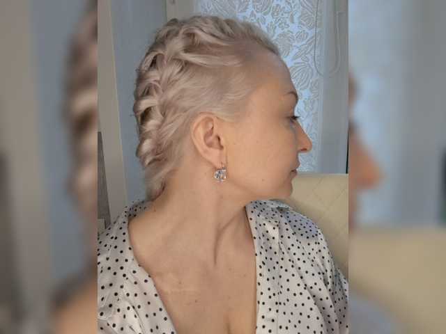 Anesteishen live cam on BongaCams