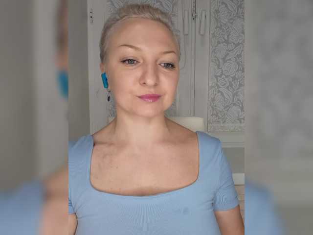 Anesteishen live cam on BongaCams