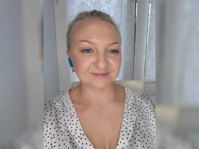 Anesteishen live cam on BongaCams