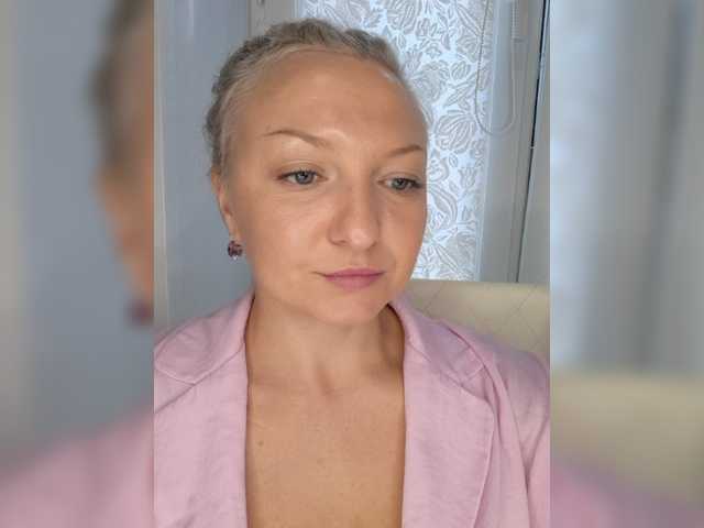 Anesteishen live cam on BongaCams