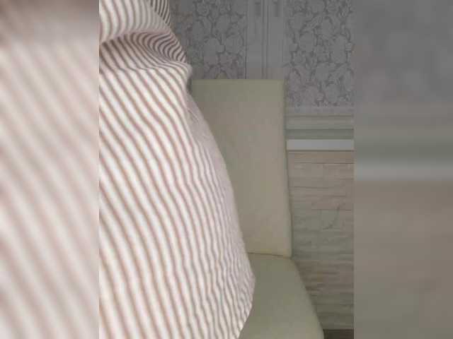 Anesteishen's BongaCams show and profile