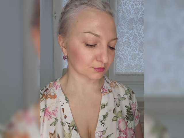  Anesteishen chat room