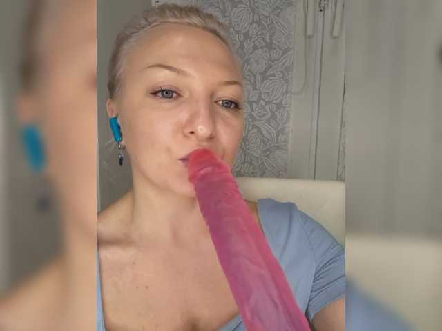 Anesteishen live cam on BongaCams