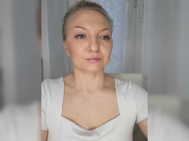 Anesteishen live cam on BongaCams
