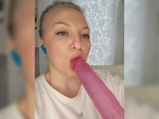 Anesteishen live cam on BongaCams