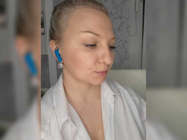 Anesteishen live cam on BongaCams