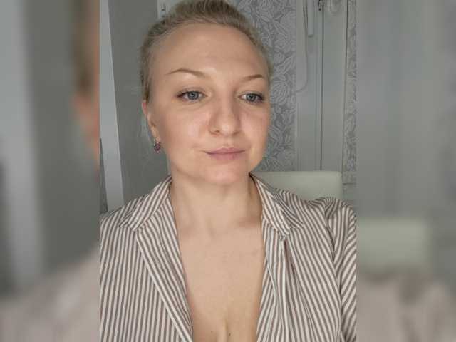 Anesteishen live cam on BongaCams