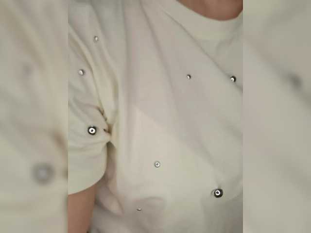 Anesteishen's BongaCams show and profile