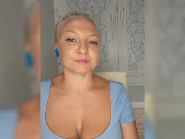 Anesteishen live cam on BongaCams