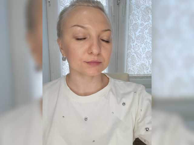  Anesteishen chat room