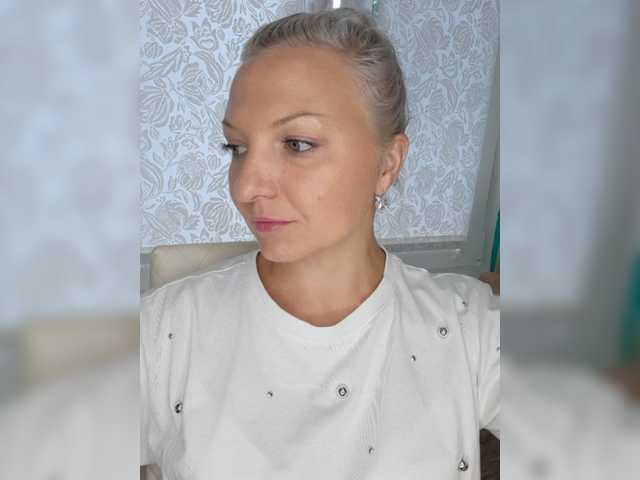 Anesteishen live webcam show