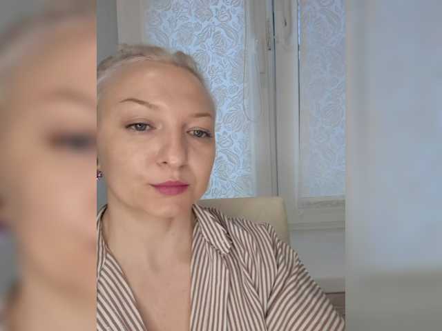 Anesteishen live cam on BongaCams