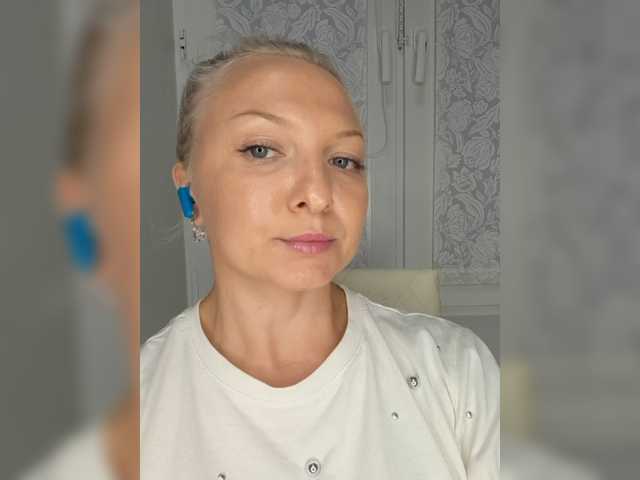 Anesteishen live cam on BongaCams