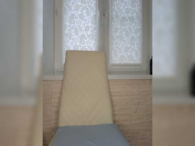 Anesteishen's BongaCams show and profile