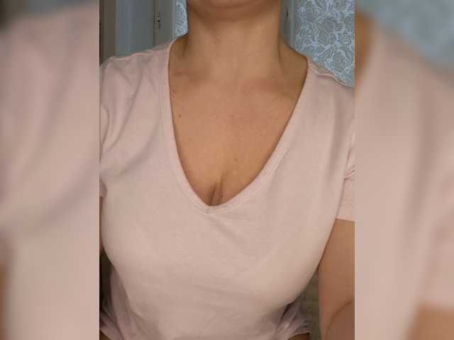 Anesteishen live cam on BongaCams