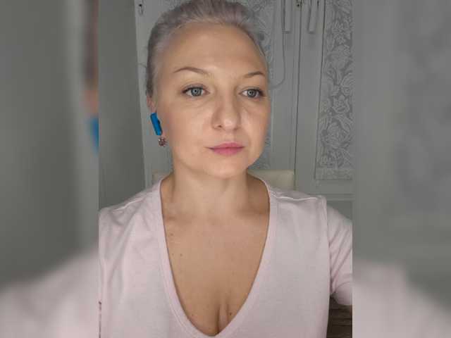 Anesteishen live cam on BongaCams