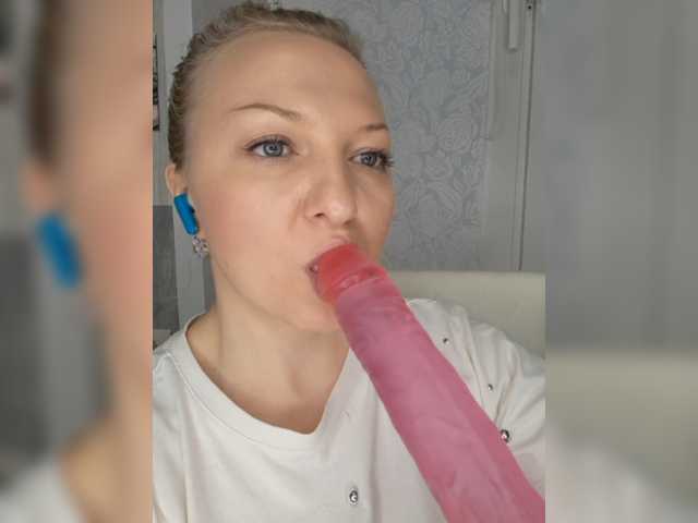 Anesteishen live cam on BongaCams