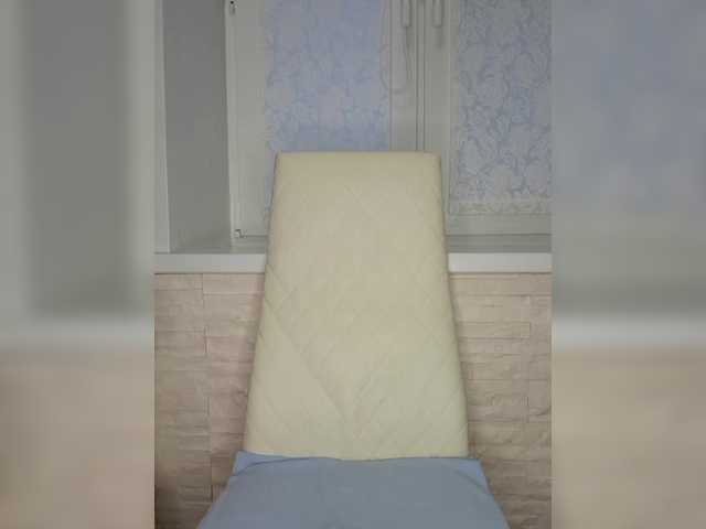 Anesteishen's BongaCams show and profile