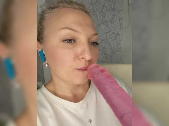 Anesteishen live cam on BongaCams