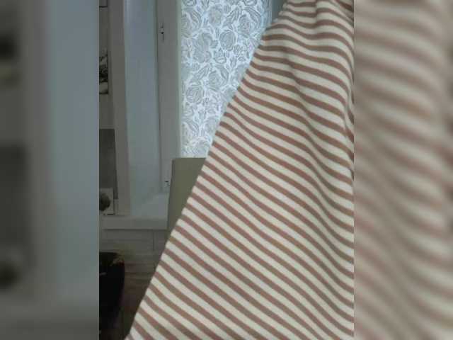 стрип от Anesteishen