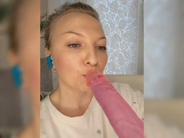 Anesteishen live cam on BongaCams