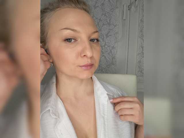 Anesteishen live cam on BongaCams