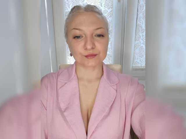 Anesteishen live cam on BongaCams