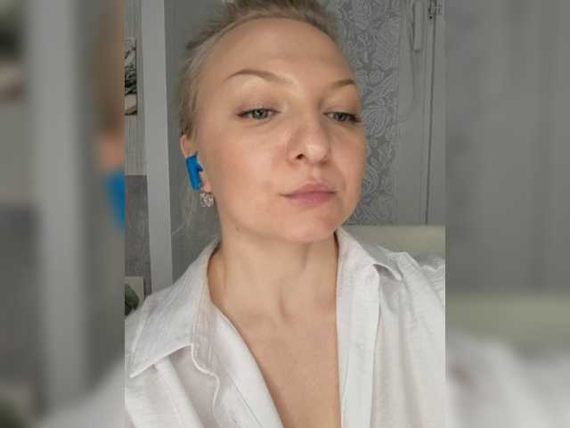 Anesteishen live cam on BongaCams