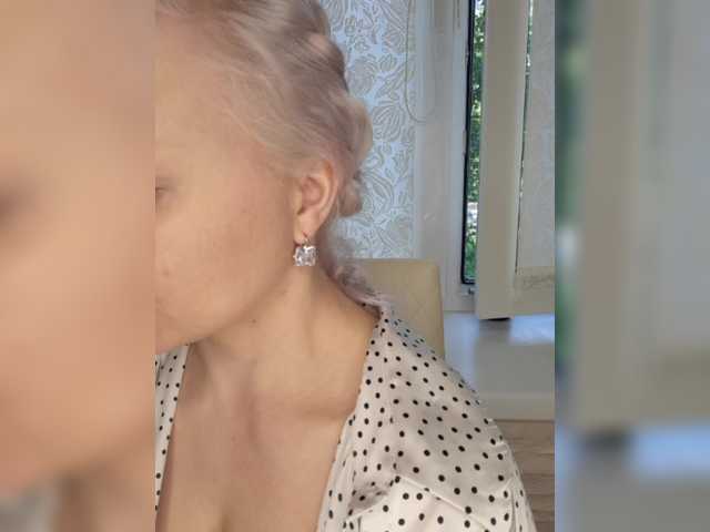 Anesteishen live cam on BongaCams