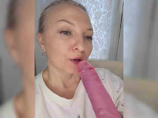 Anesteishen live cam on BongaCams