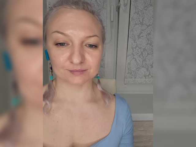 le modèle Anesteishen est en webcam porno dans un show sur le site bongacams, il possède les tags suivants: White/Caucasian,Blonde,Shaved