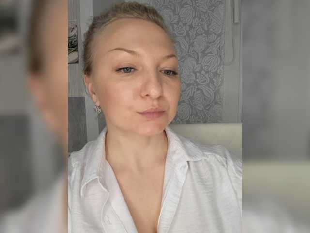 Andromache live cam preview