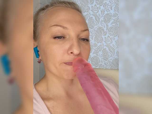Anesteishen live cam on BongaCams