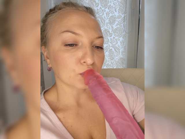 Anesteishen live cam on BongaCams