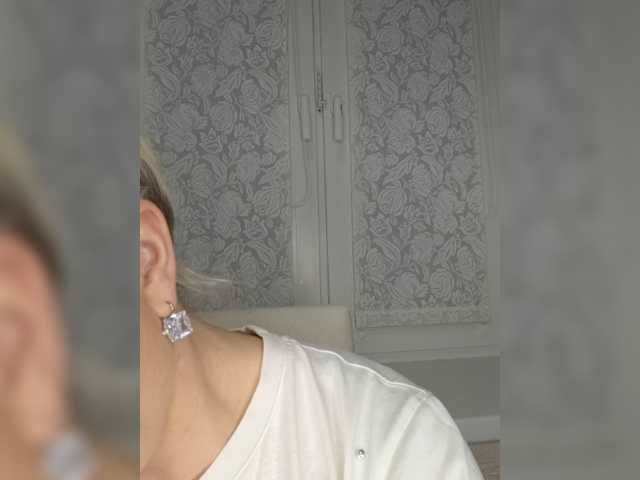 Anesteishen live cam on BongaCams