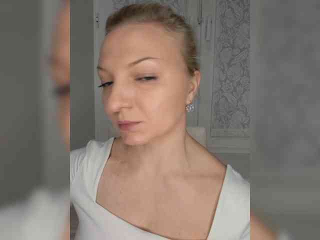 Anesteishen's webcam live show