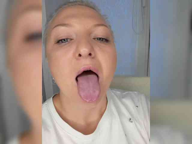 Anesteishen Live Webcam on BongaCams