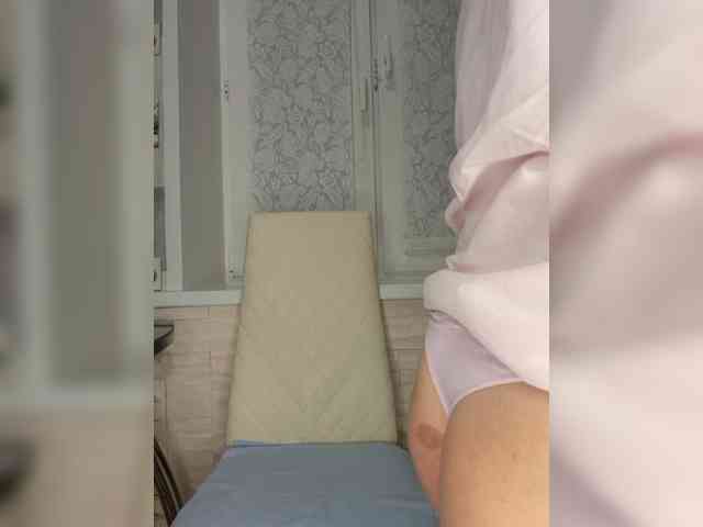 Anesteishen Live Webcam on BongaCams
