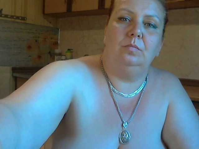 LilyTanya live cam on BongaCams