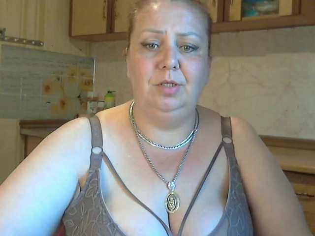 LilyTanya live cam on BongaCams