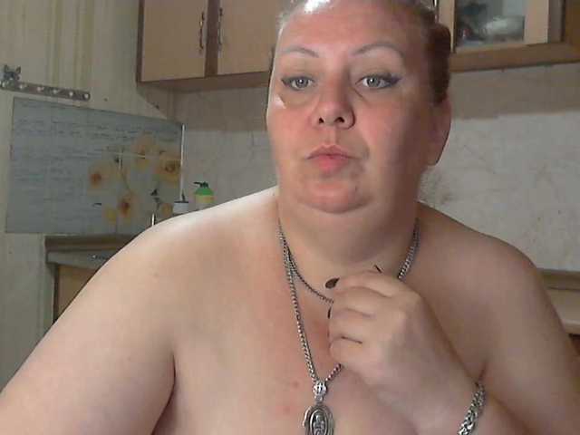 LilyTanya, 44 y/o - Live Cam on BongaCams