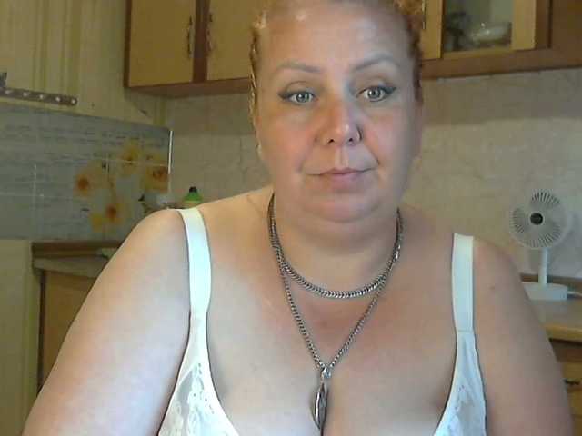 LilyTanya live cam on BongaCams