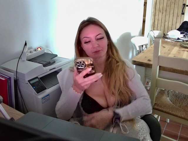 ChristinaHotX