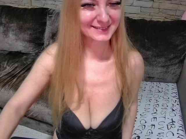 ChristinaHotX ChristinaHotX