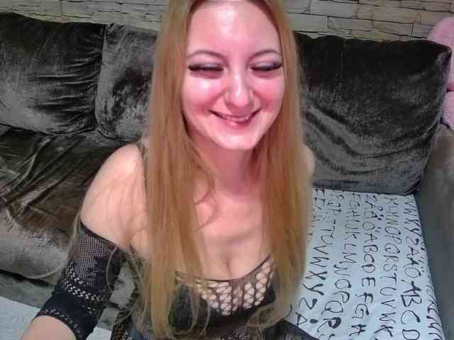 Modella: ChristinaHotX
